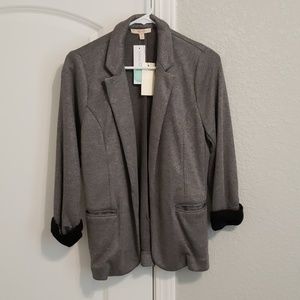 Skies are blue 3/4 sleeve blazer